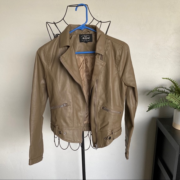 faux leather jacket | s - Picture 1 of 7